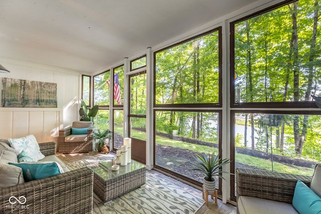 106 Knoll Court B, Noblesville, IN 46062