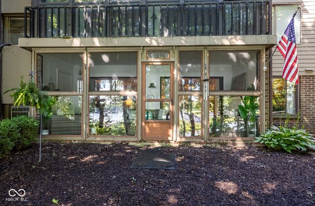 106 Knoll Court B, Noblesville, IN 46062
