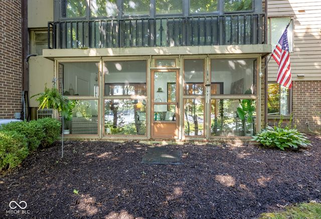 106 Knoll Court B, Noblesville, IN 46062