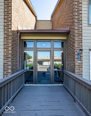 106 Knoll Court B, Noblesville, IN 46062