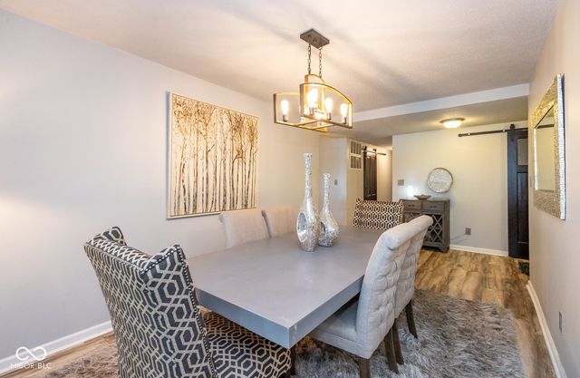 106 Knoll Court B, Noblesville, IN 46062