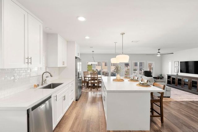 1401 W El Norte Pkwy SPC 73, San Marcos, CA 92069