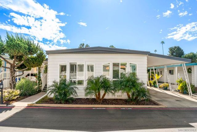 1401 W El Norte Pkwy SPC 73, San Marcos, CA 92069