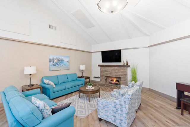 1401 W El Norte Pkwy SPC 73, San Marcos, CA 92069