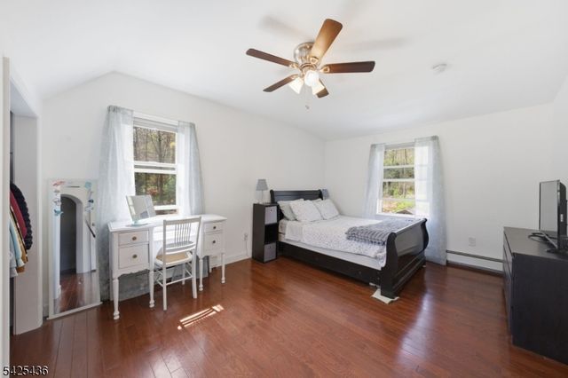 32 Pine Hill Rd, Mahwah Twp., NJ 07430