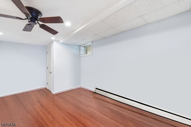 32 Pine Hill Rd, Mahwah Twp., NJ 07430