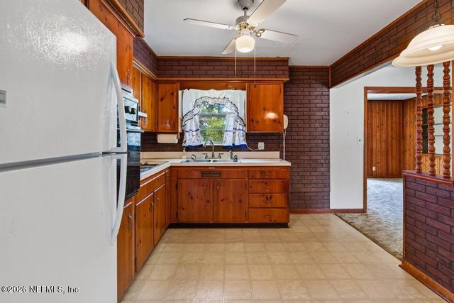 10607 JOLYNN Road, Jacksonville, FL 32225