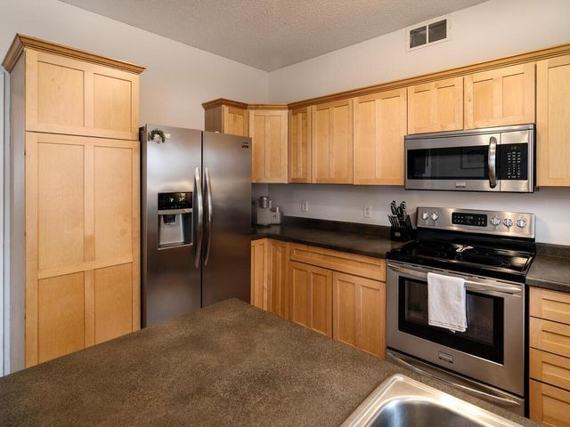 114010 Hundertmark Road, Chaska, MN 55318