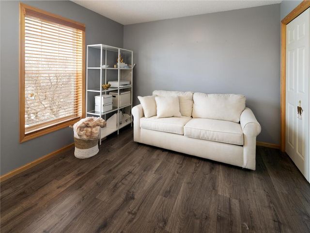 114010 Hundertmark Road, Chaska, MN 55318