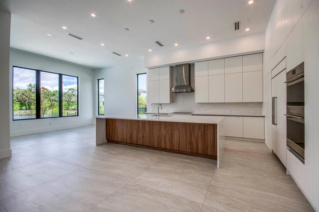 18409 Symphony Court, Jupiter, FL 33458