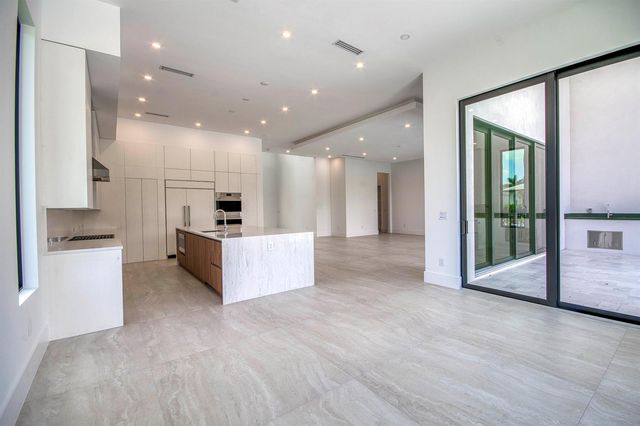 18409 Symphony Court, Jupiter, FL 33458