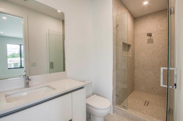 18409 Symphony Court, Jupiter, FL 33458