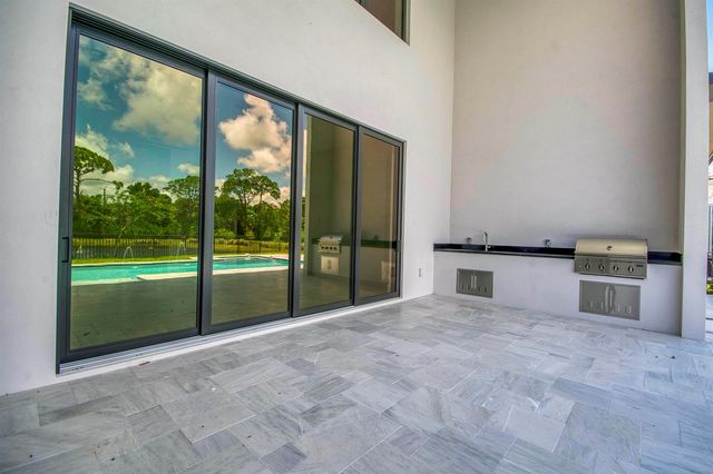 18409 Symphony Court, Jupiter, FL 33458