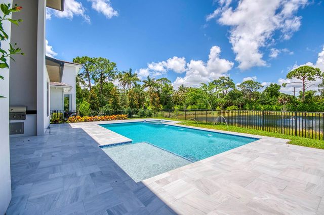 18409 Symphony Court, Jupiter, FL 33458