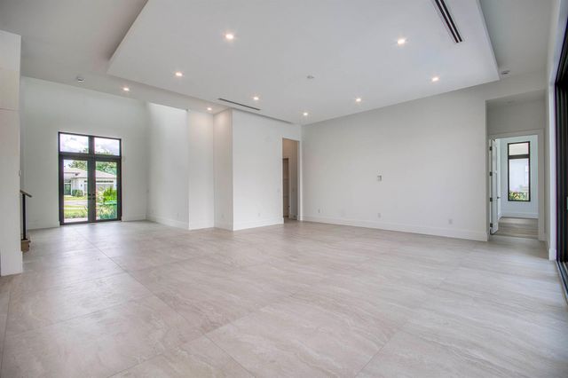 18409 Symphony Court, Jupiter, FL 33458