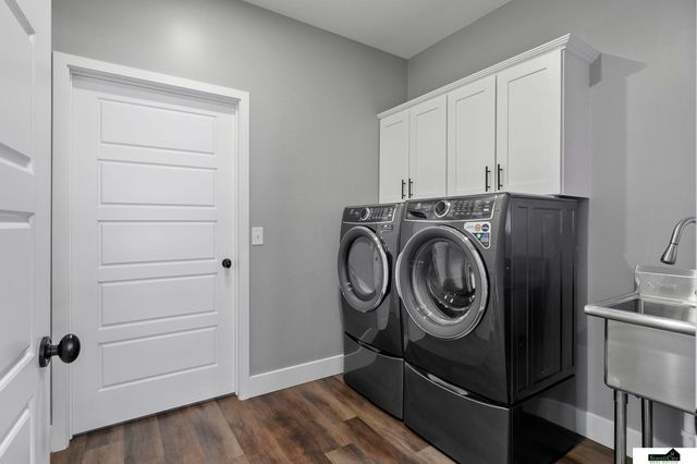 1908 Eastgate Drive, Crete, NE 68333