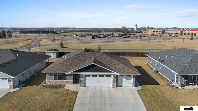 1908 Eastgate Drive, Crete, NE 68333