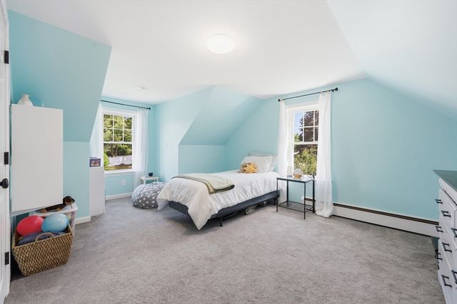 24 Pleasant St, Chelmsford, MA 01824