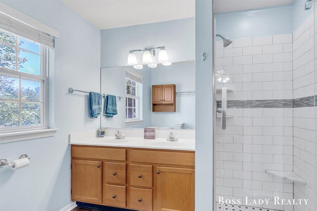 3960 Old Elm Drive, Kentwood, MI 49512