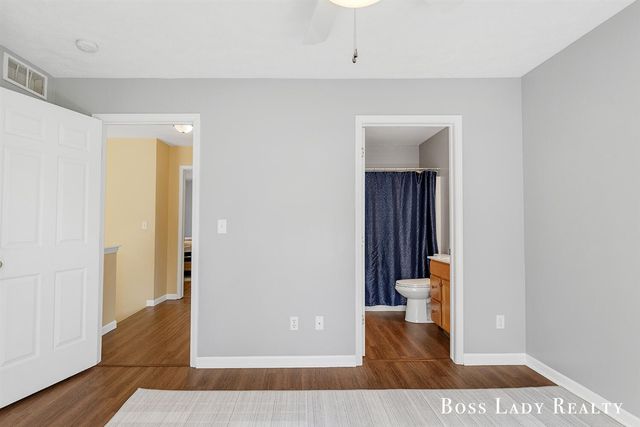 3960 Old Elm Drive, Kentwood, MI 49512