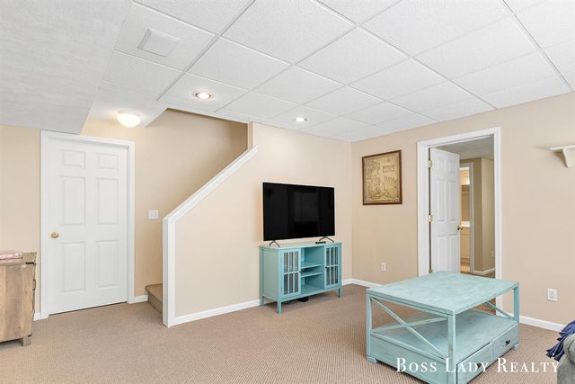 3960 Old Elm Drive, Kentwood, MI 49512