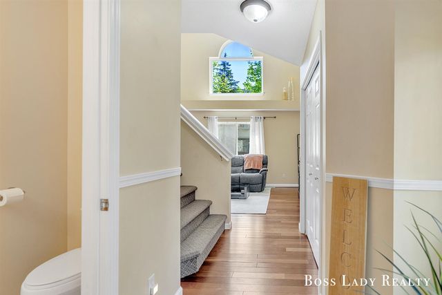 3960 Old Elm Drive, Kentwood, MI 49512