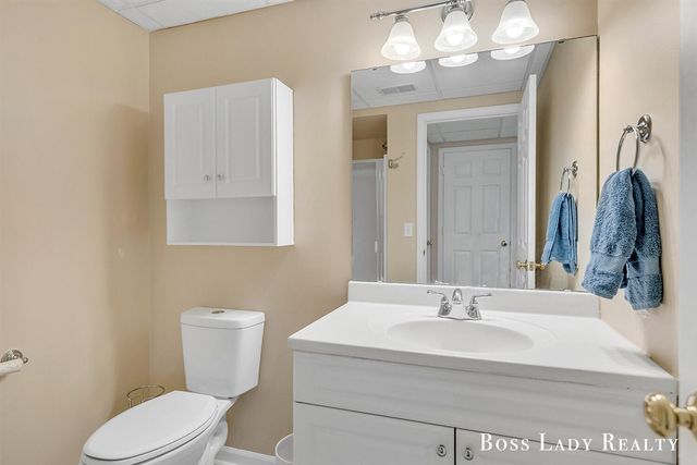 3960 Old Elm Drive, Kentwood, MI 49512