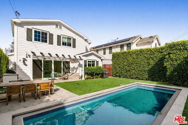 11380 Waterford St, Los Angeles, CA 90049