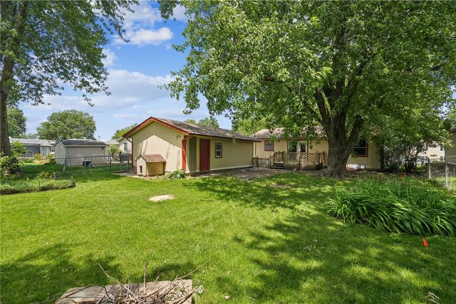 65 Birch Court, North Liberty, IA 52317