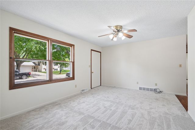 65 Birch Court, North Liberty, IA 52317