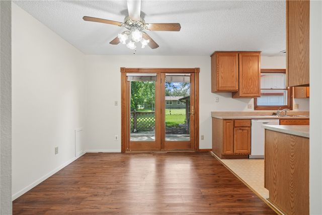 65 Birch Court, North Liberty, IA 52317