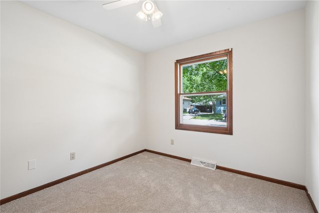 65 Birch Court, North Liberty, IA 52317