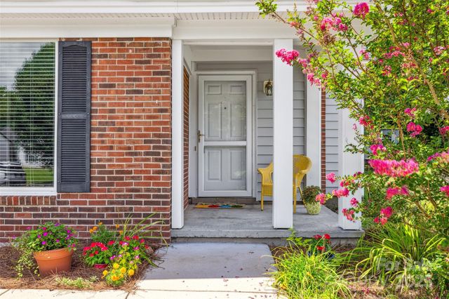 1658 Crestdale Road, Rock Hill, SC 29732