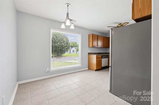 1658 Crestdale Road, Rock Hill, SC 29732