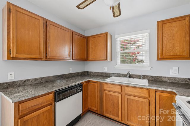 1658 Crestdale Road, Rock Hill, SC 29732