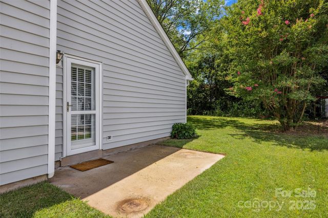 1658 Crestdale Road, Rock Hill, SC 29732