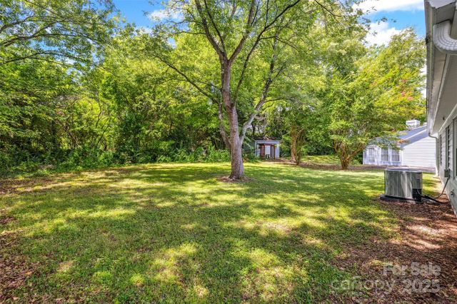 1658 Crestdale Road, Rock Hill, SC 29732