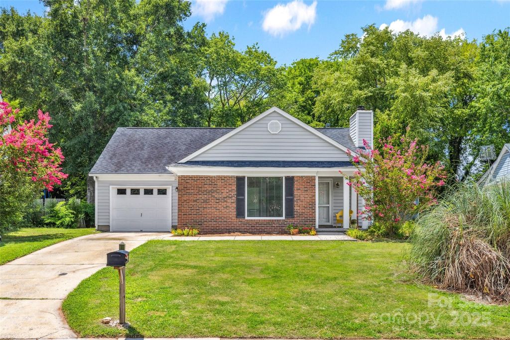 1658 Crestdale Road, Rock Hill, SC 29732