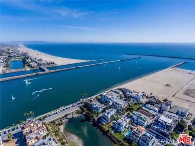 4250 Via Dolce 321, Marina Del Rey, CA 90292
