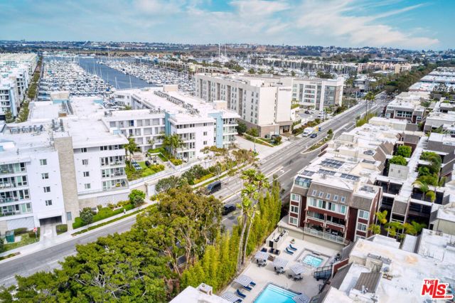 4250 Via Dolce 321, Marina Del Rey, CA 90292