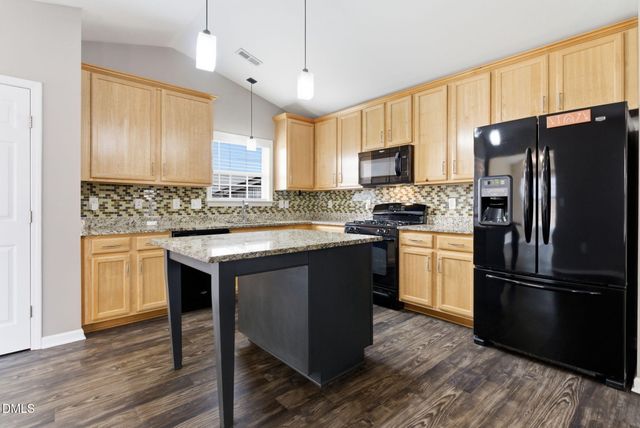 841 Bridlemine Drive, Fuquay Varina, NC 27526