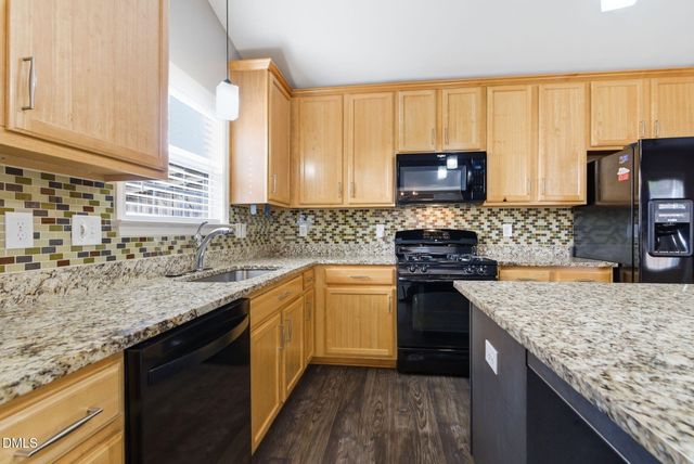 841 Bridlemine Drive, Fuquay Varina, NC 27526