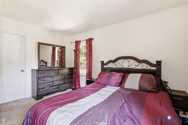 302 Knight Dr, Richmond, VA 23223