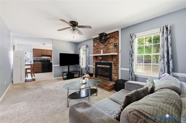 302 Knight Dr, Richmond, VA 23223