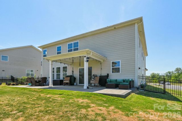 4138 Wild Olive Drive, Huntersville, NC 28078