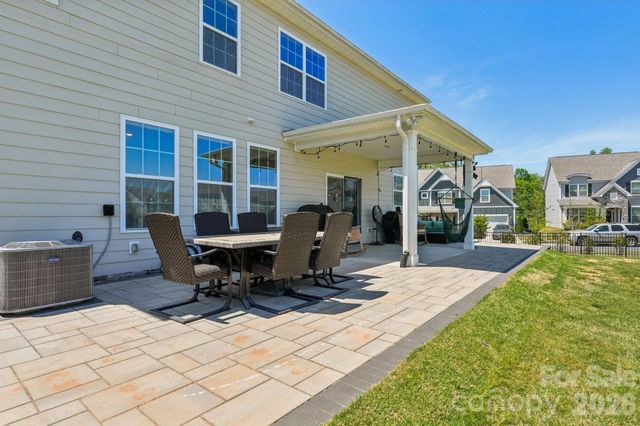 4138 Wild Olive Drive, Huntersville, NC 28078