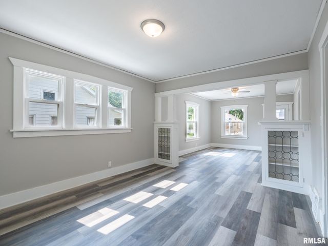 600 E VIRGINIA Avenue, Peoria, IL 61603