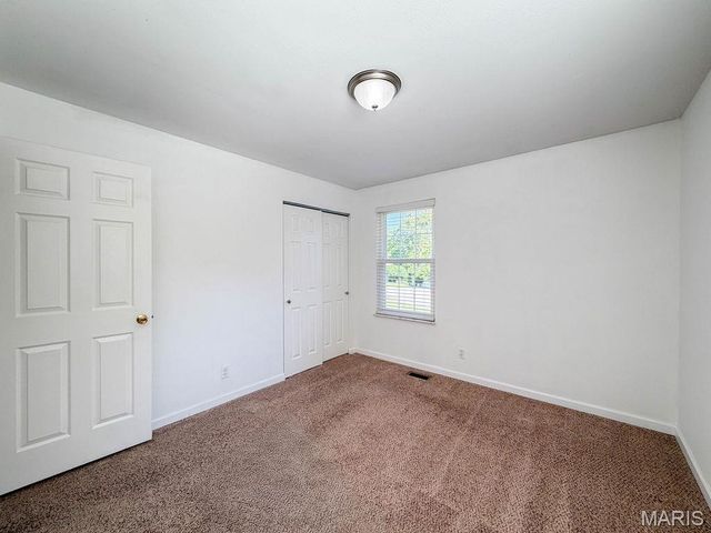 3344 Woodland Trl, Imperial, MO 63052