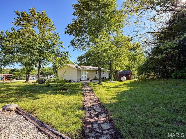 3344 Woodland Trl, Imperial, MO 63052