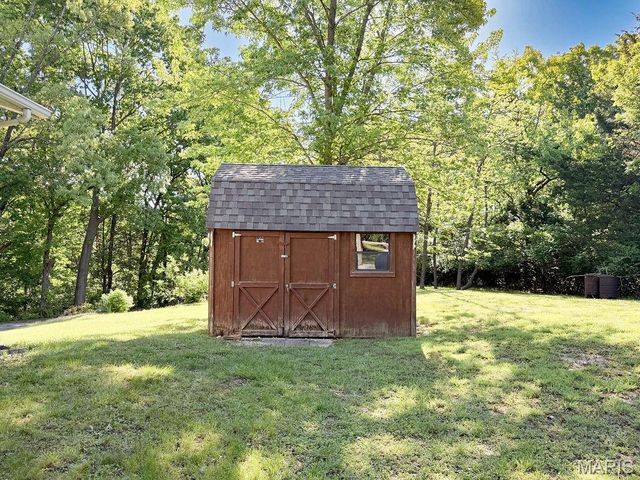 3344 Woodland Trl, Imperial, MO 63052